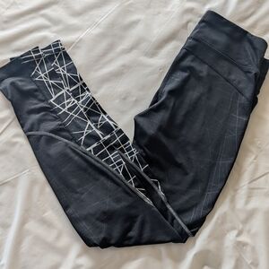 Black Geometric Print Leggings